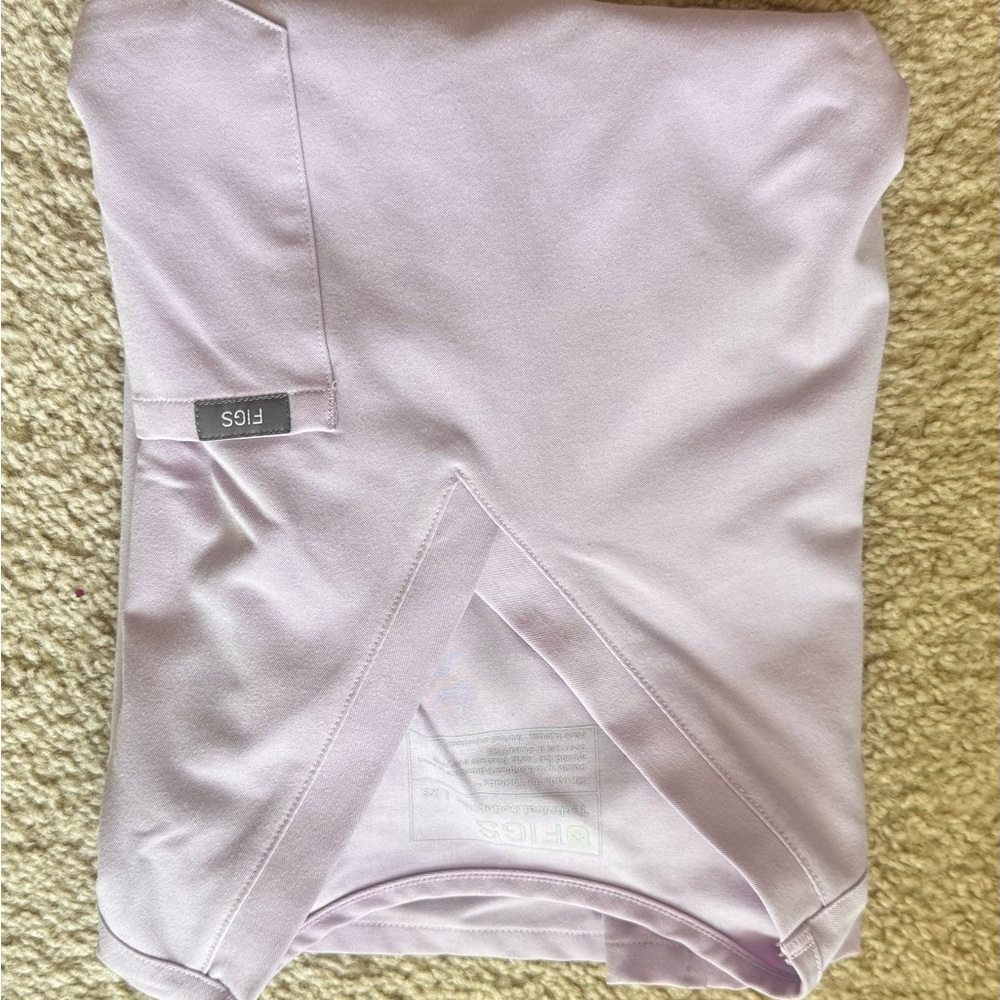 Figs Lavender Women's Top